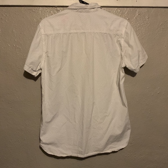 Handsome white button up. - Picture 4 of 4